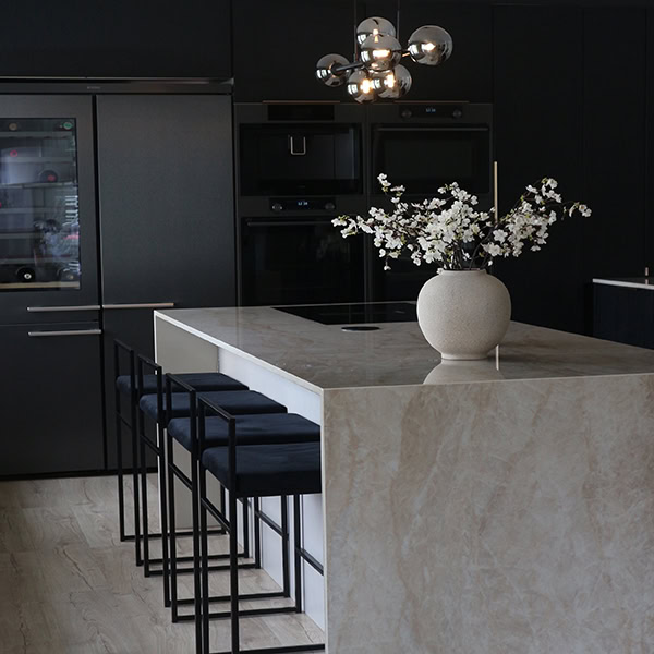 Camilla og Martin 600x600